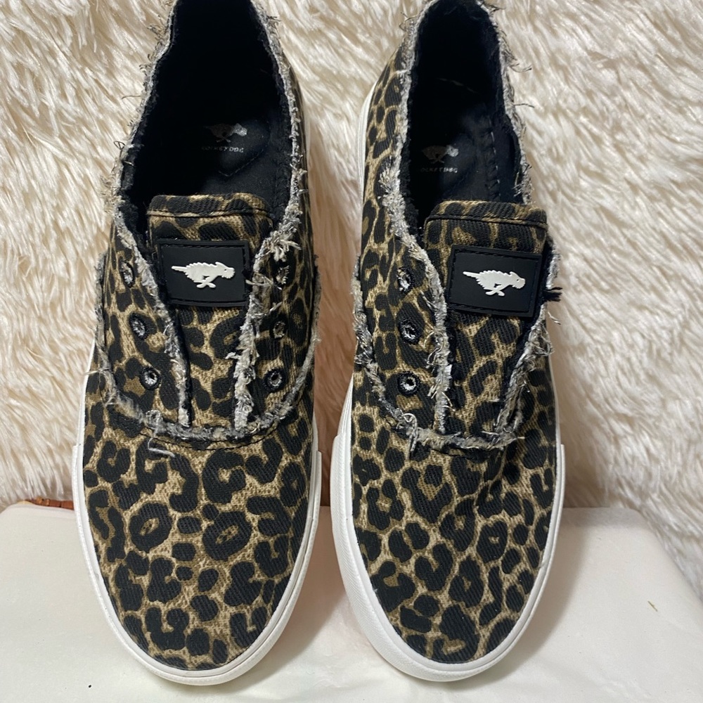 Rocket dog leopard slip on shoes.